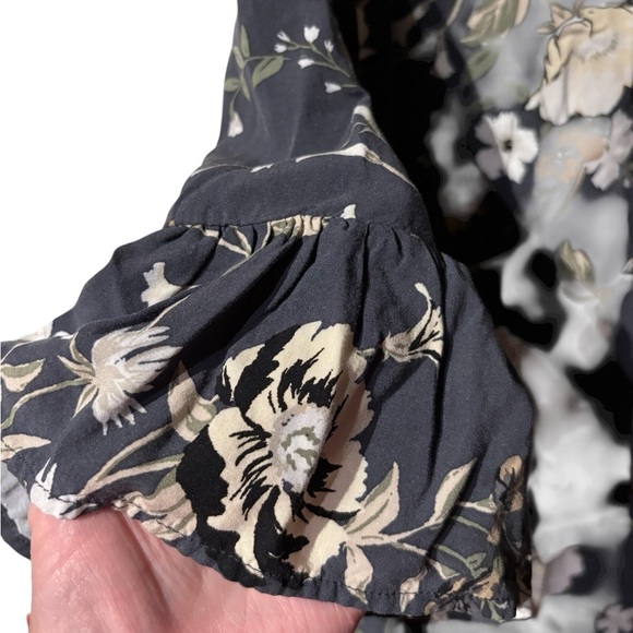 OLD NAVY Blue Gray Floral Butterfly Long Bell Sleeve Dress size Medium - Picture 6 of 14